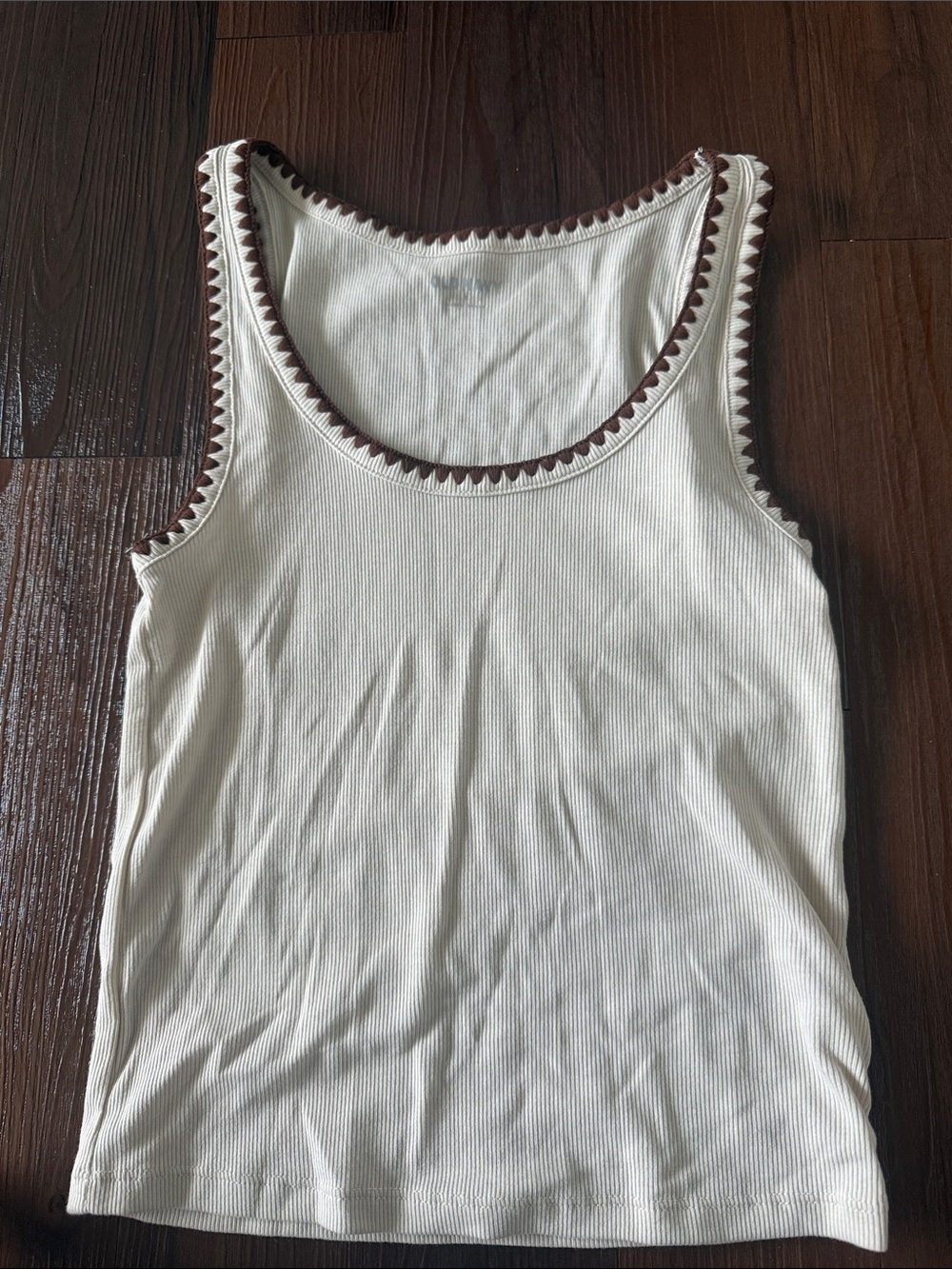 Old Navy Cream Ribbed Tank with Brown Scalloped Trim